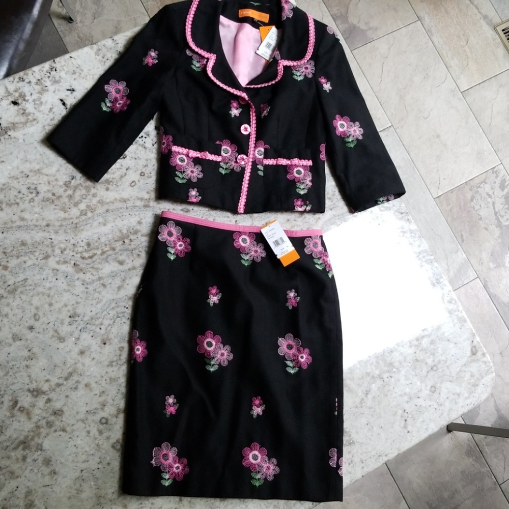 NWT Cynthia Steffe summer suit